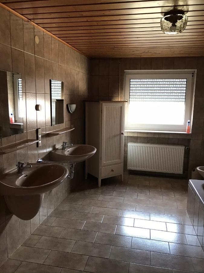 Gaestehaus Zur Schmiede Burghaun Экстерьер фото